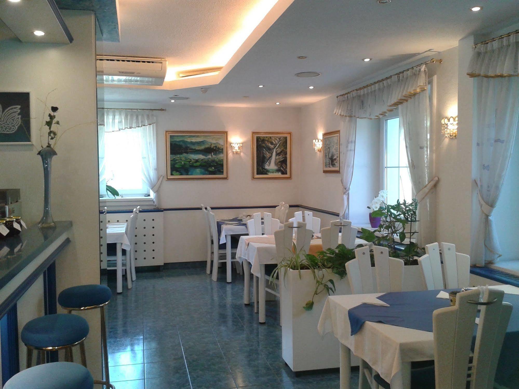 Hotel Vila Bojana Bled Luaran gambar