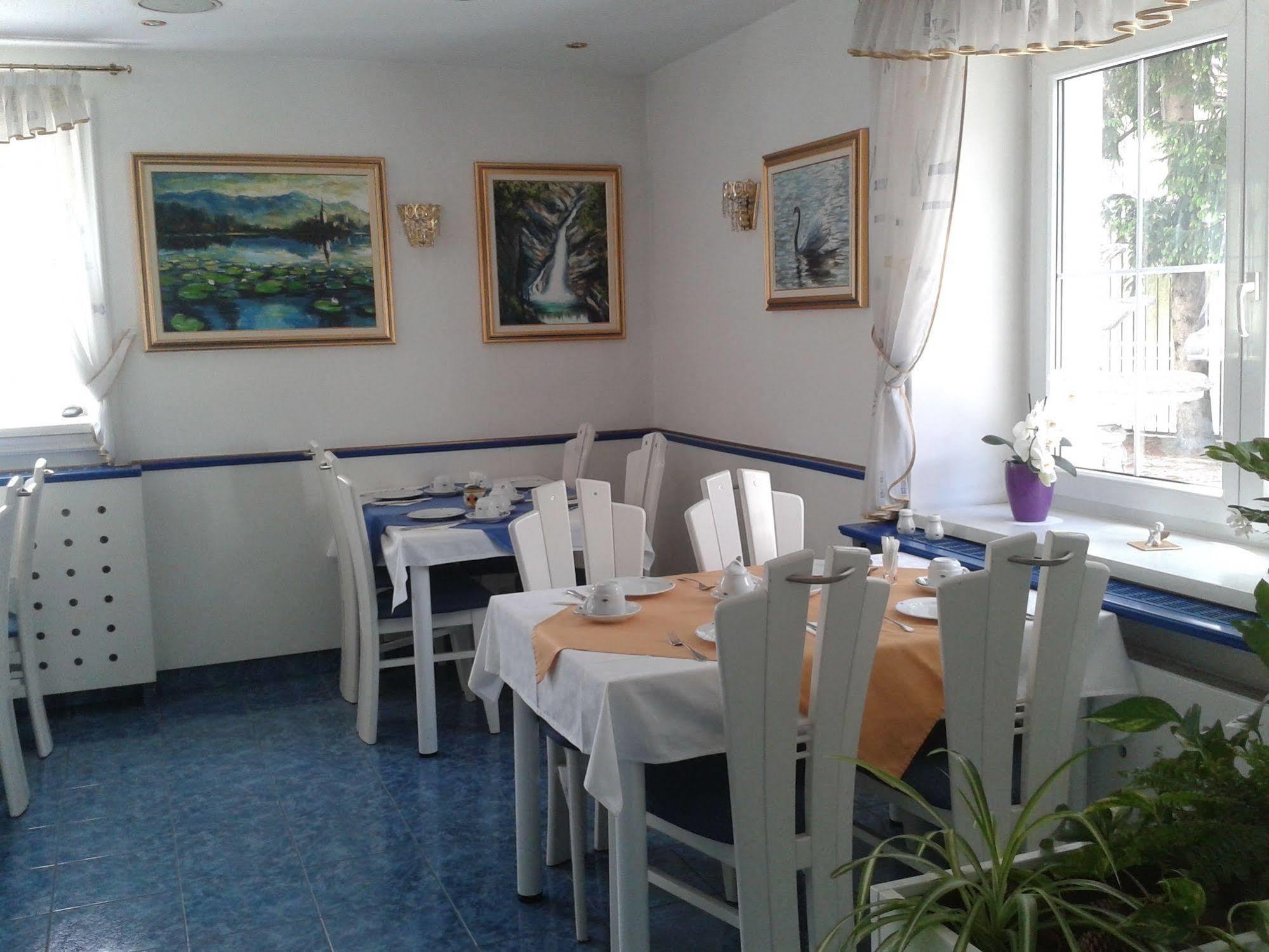Hotel Vila Bojana Bled Luaran gambar