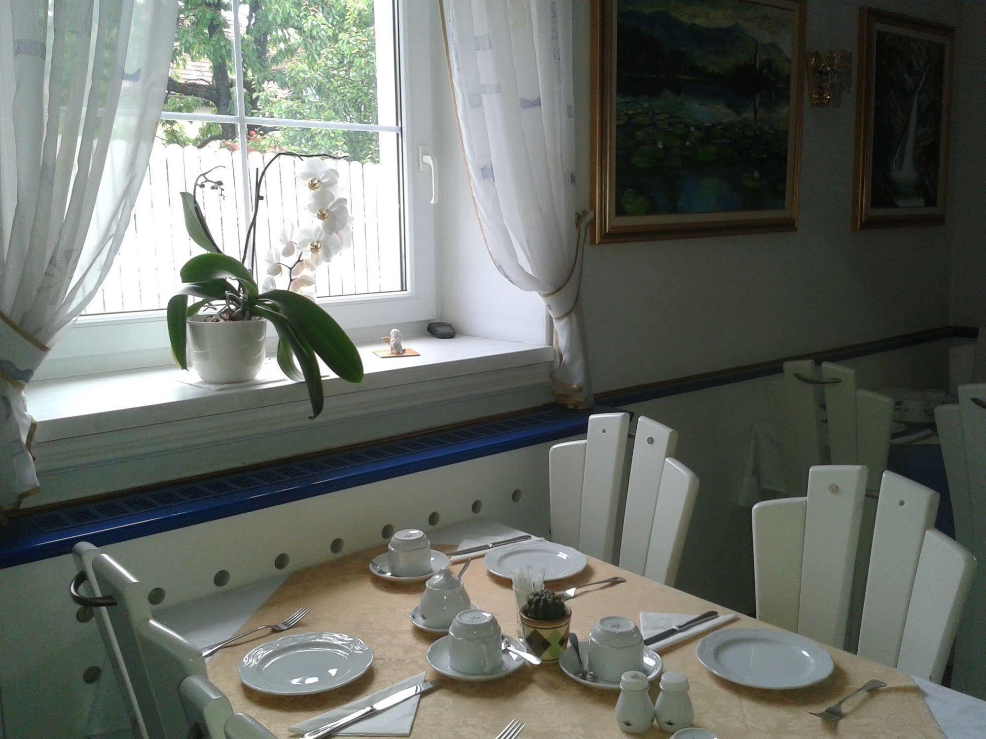 Hotel Vila Bojana Bled Luaran gambar